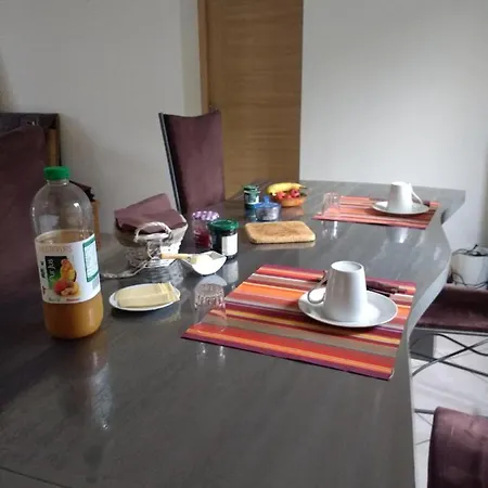 Terrefort לינה וארוחת בוקר Dremil-Lafage