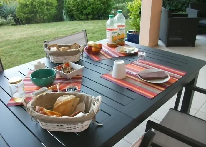 Couette-café Terrefort 3*